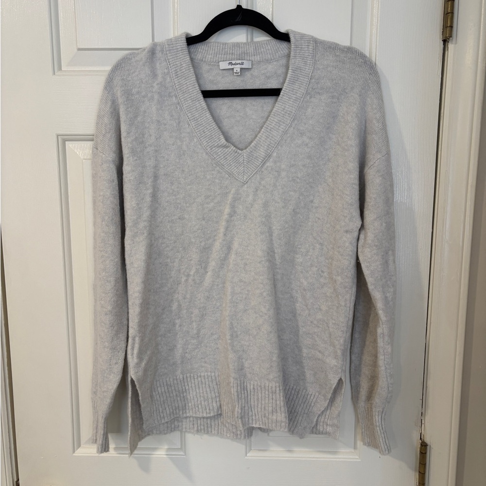 Madewell Gray V-Neck Women's Sweater